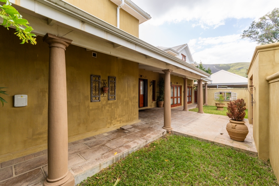 5 Bedroom Property for Sale in Northcliff Western Cape